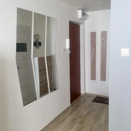 Uroczy Apartament W Gizycku Giżycko Eksteriør bilde